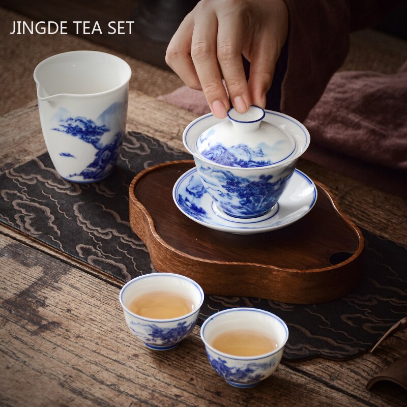 BowLift | PorceVive Gaiwan Tea Cup | Handcrafted Porcelain with Landscape Pattern | Chinese Tea Set with Lid