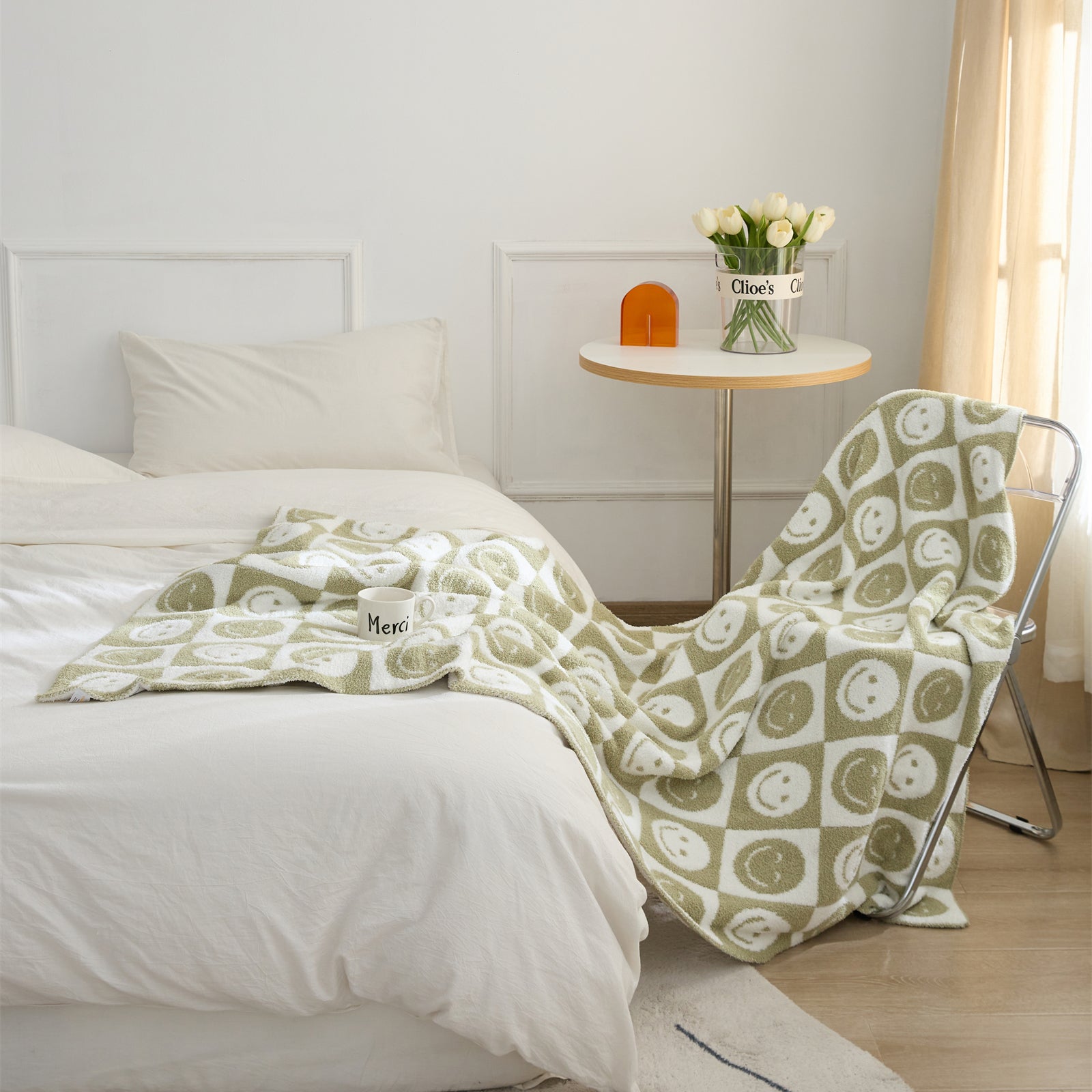 BowLift | Smiley Checked Blanket