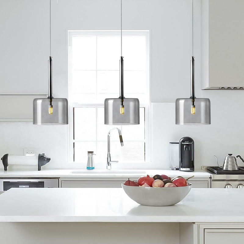 BowLift | Pendant lamp for the dining table made of glass