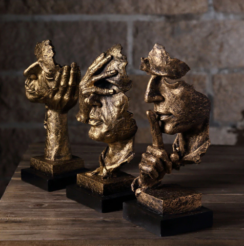 BowLift | Abstract Gold Sculpture "NordicLine" – Modern Scandinavian Decoration