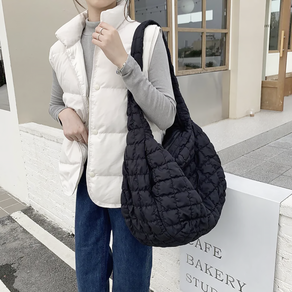 BowLift | Cross Quilt X-Large Shoulder Bag