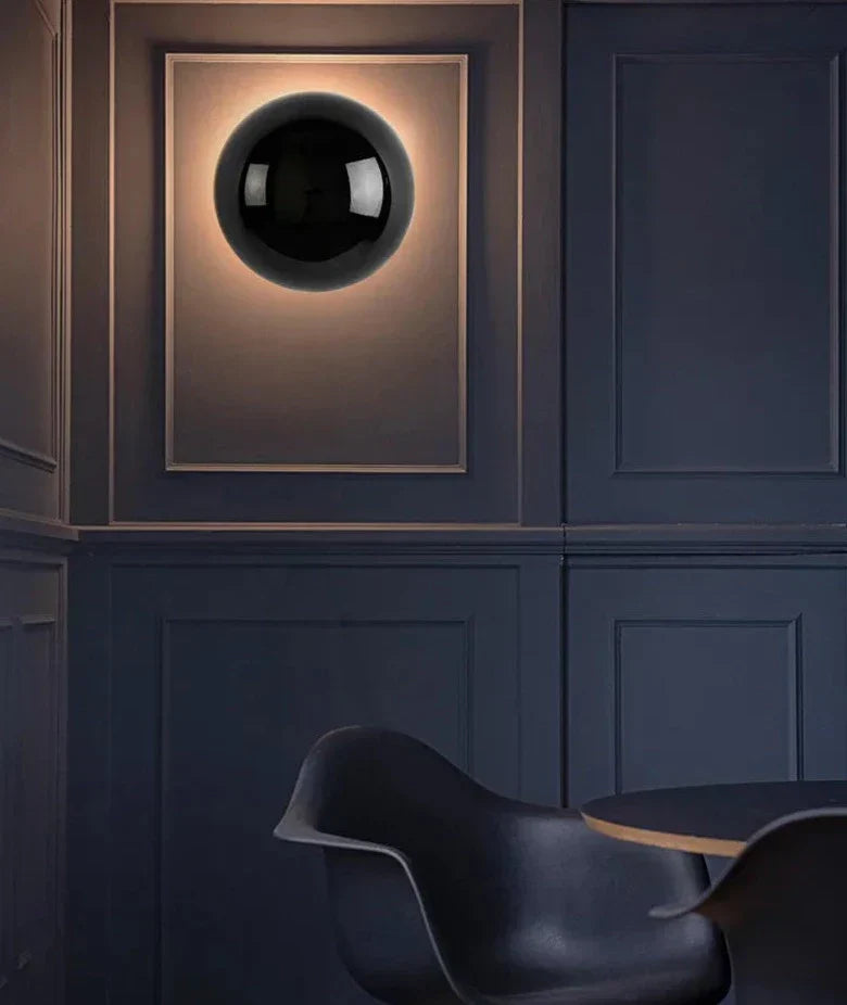 BowLift | AuroraLume – Nordic Wall Lamp in Aluminium and Acrylic