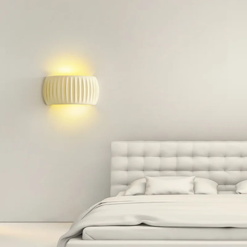 BowLift | ResinGlow - Artistic Resin Wall Sconce