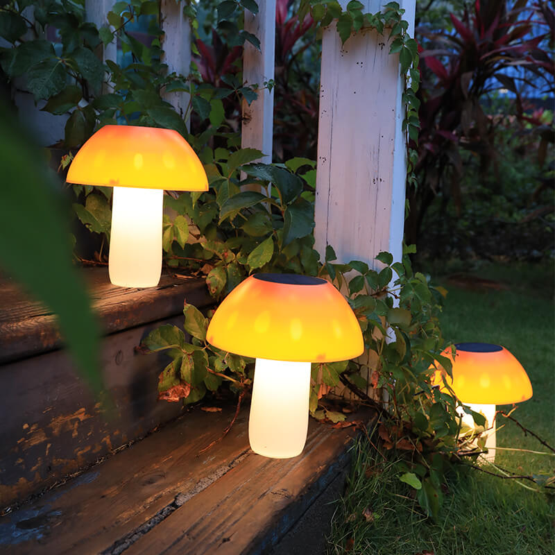 BowLift | GlowShroom - Solar Garden Lantern