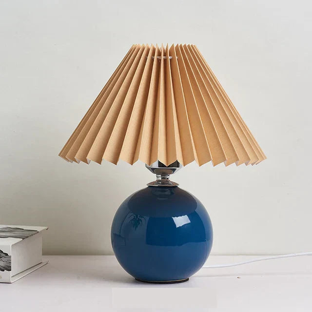 BowLift | Luminous Heritage: Vintage Table Lamp with Pleated Shade – Elegant Antique Retro Nightstand Lighting Solutions