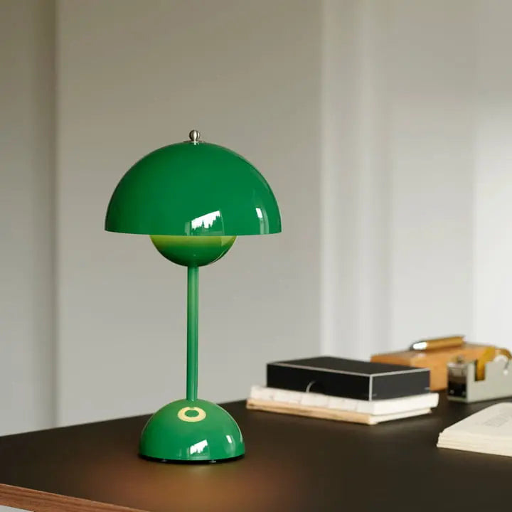 BowLift | Lunaire - LED table lamp for a modern atmosphere
