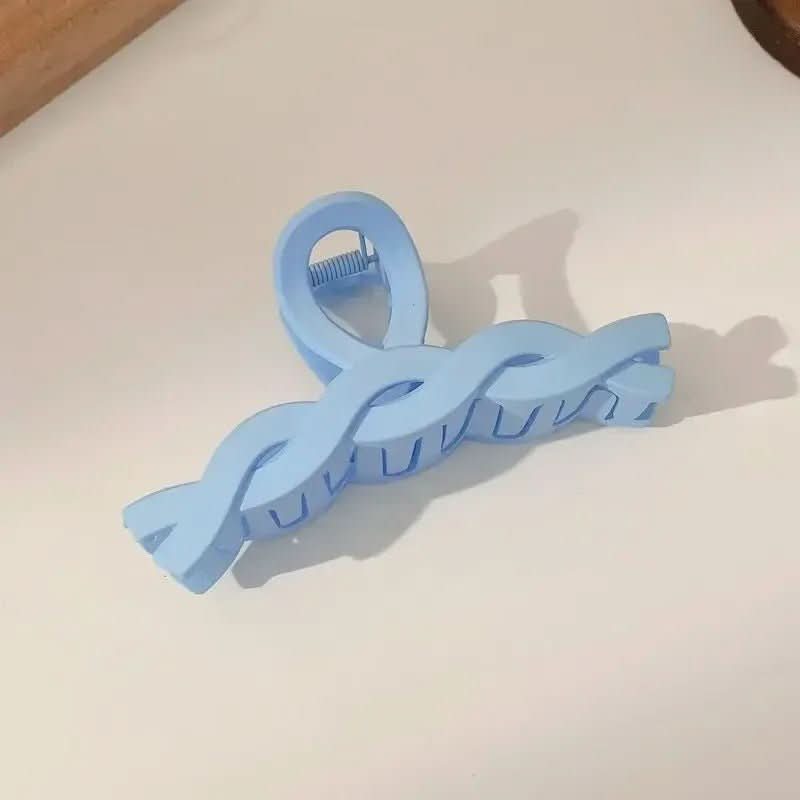 BowLift | Elegant hair clip with strong hold for every hair type