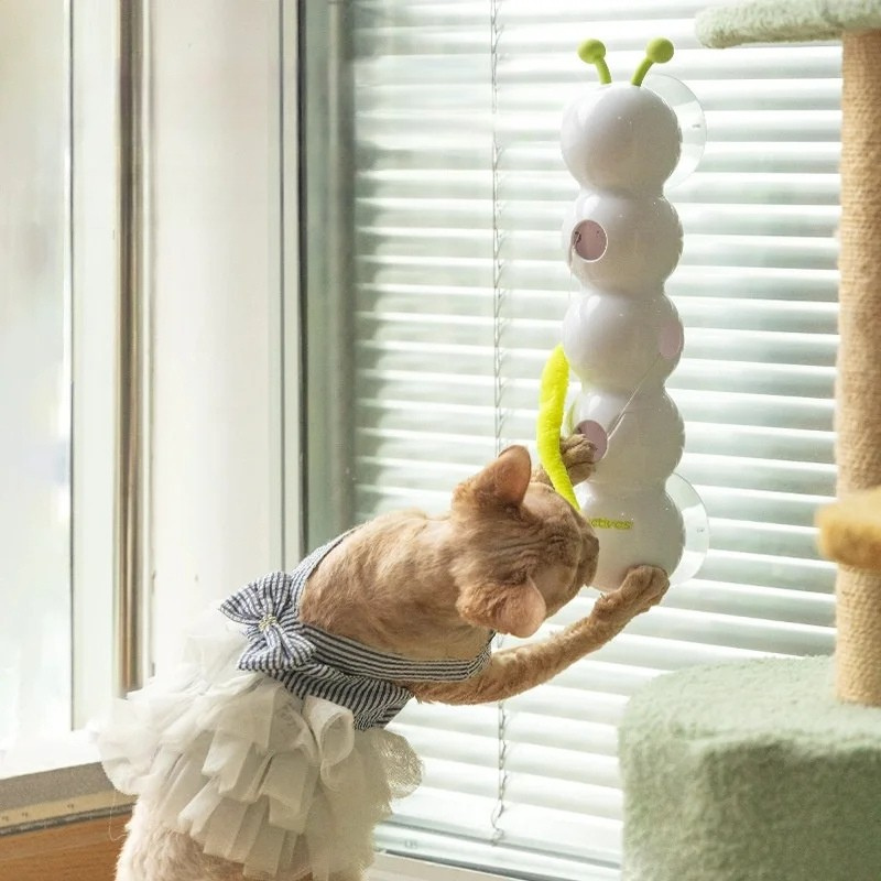 BowLift | Automatic pop-up cat toy with motion sensor