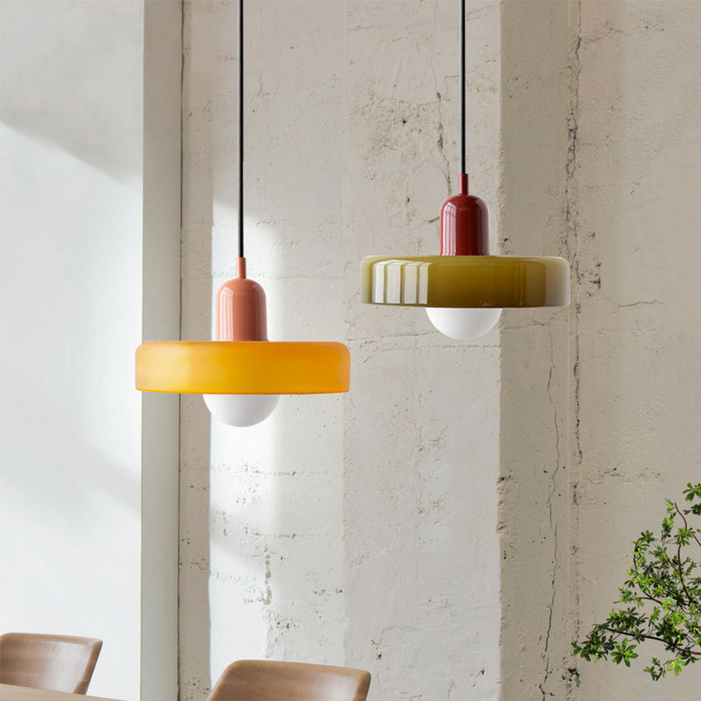 BowLift | Colourful Pendant Lamp in Bauhaus Style - StiloGlas