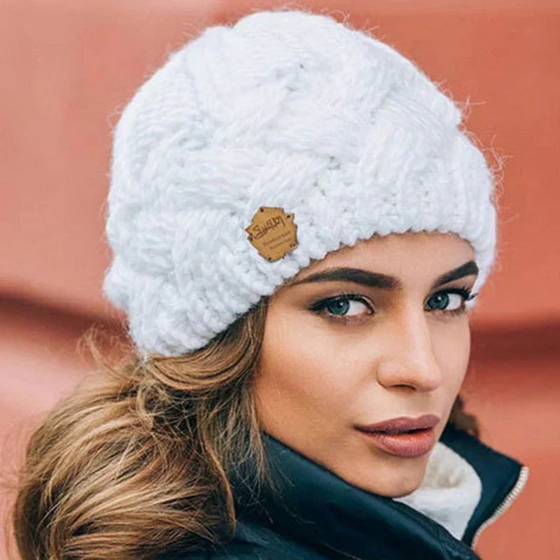 BowLift | Comfortable Knitted Hat – Soft Wool Blend Winter Beanie