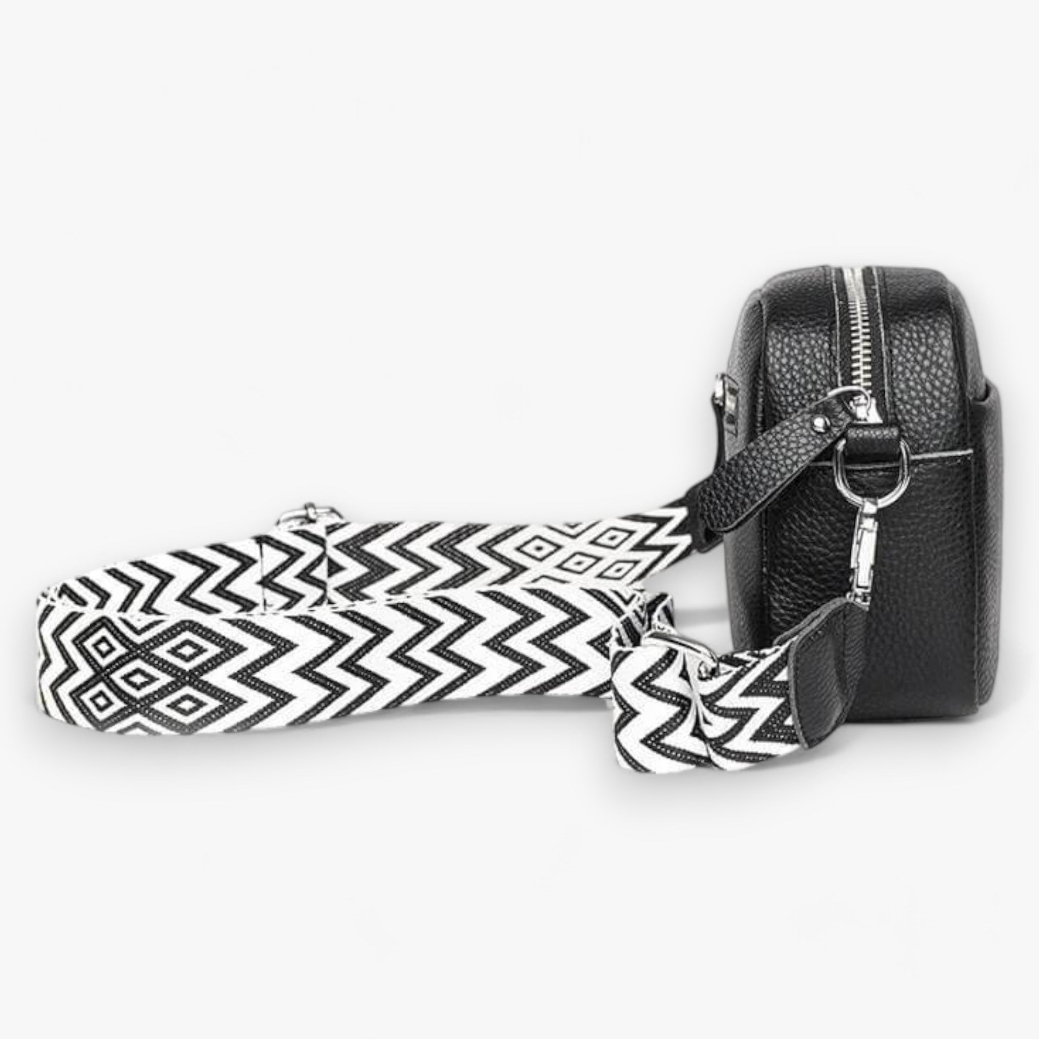 BowLift | CrossbodyBag – Elegant Leather Women’s Handbag