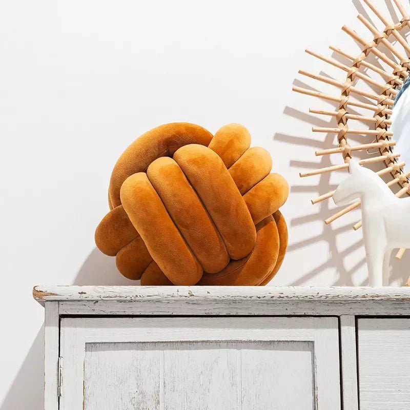 BowLift | Decorative, soft cushion with knotted ball in suede look