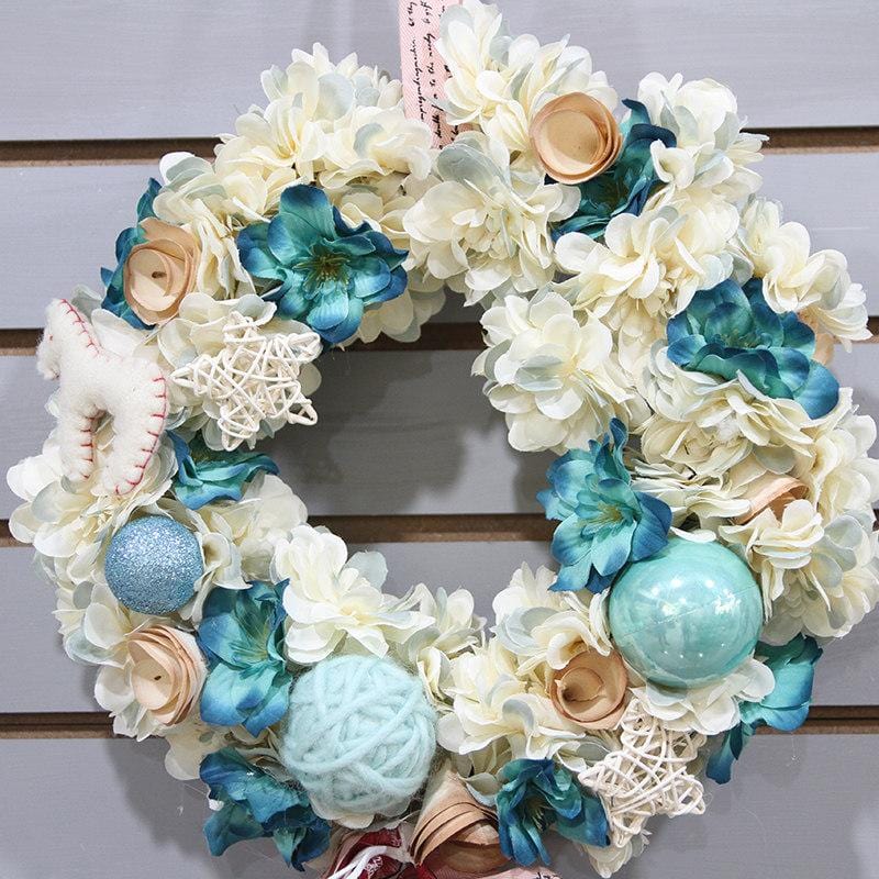BowLift | Christmas Wreath Rustic Pine Cone Door Decoration