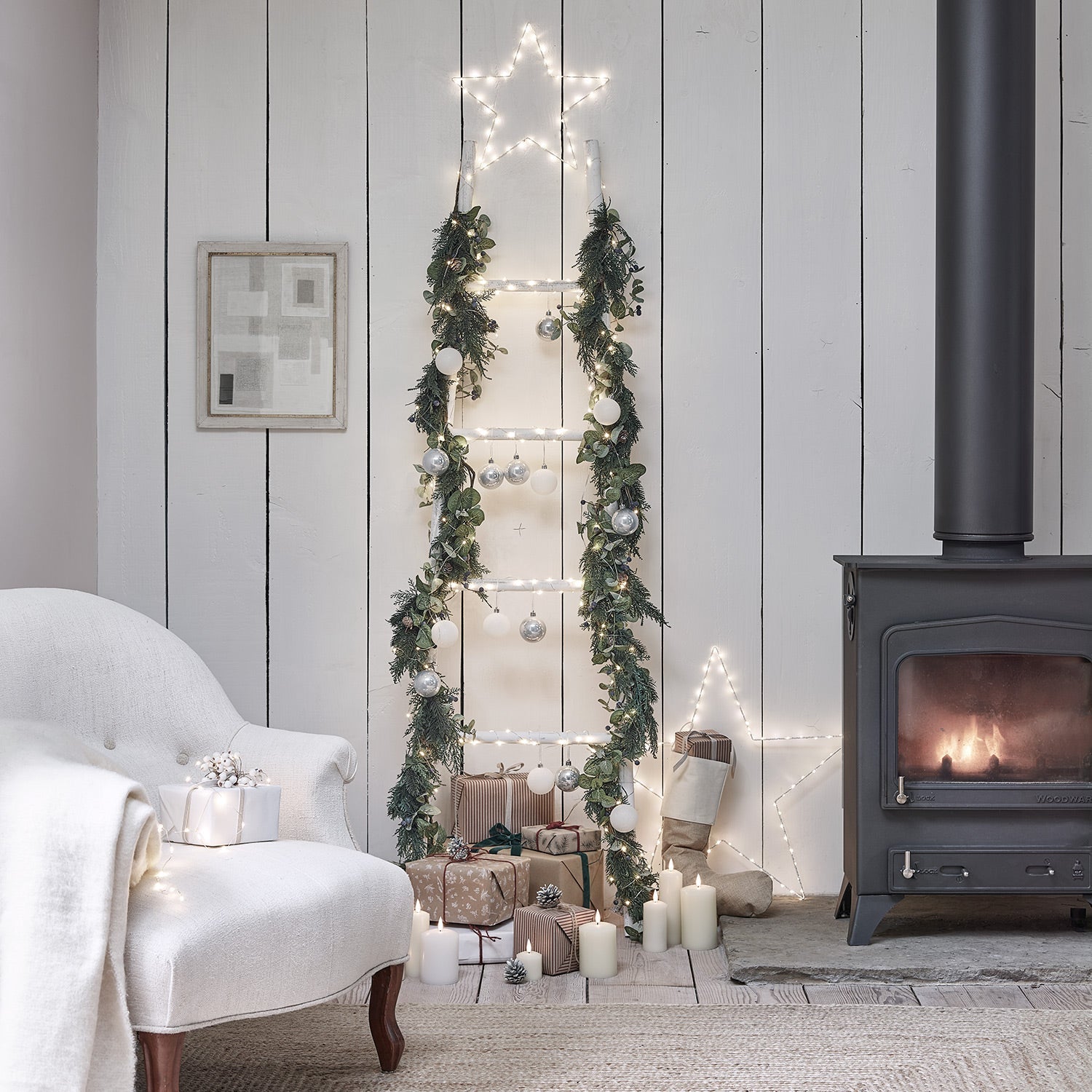 BowLift | Christmas Decorations Pre Lit Garland Lights