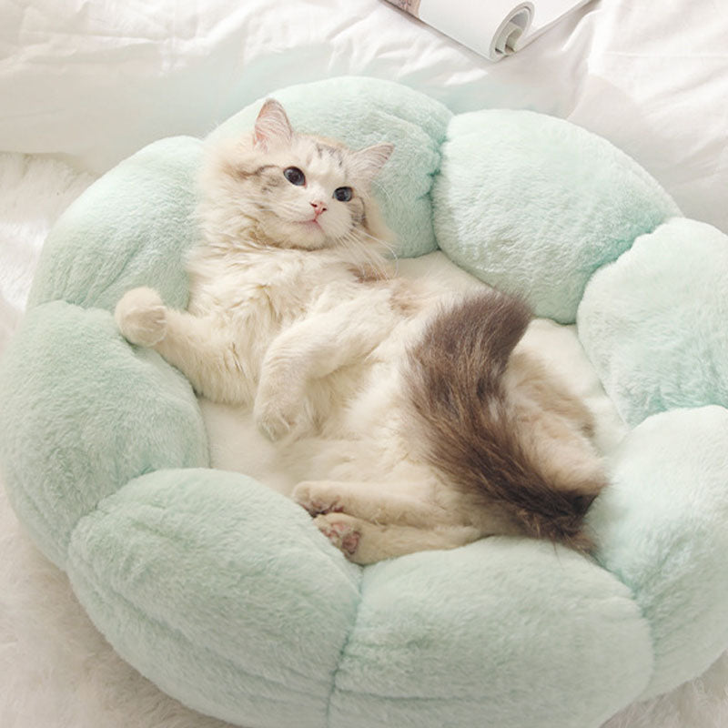 BowLift | Deep Sleep Flower Shape Cat Bed