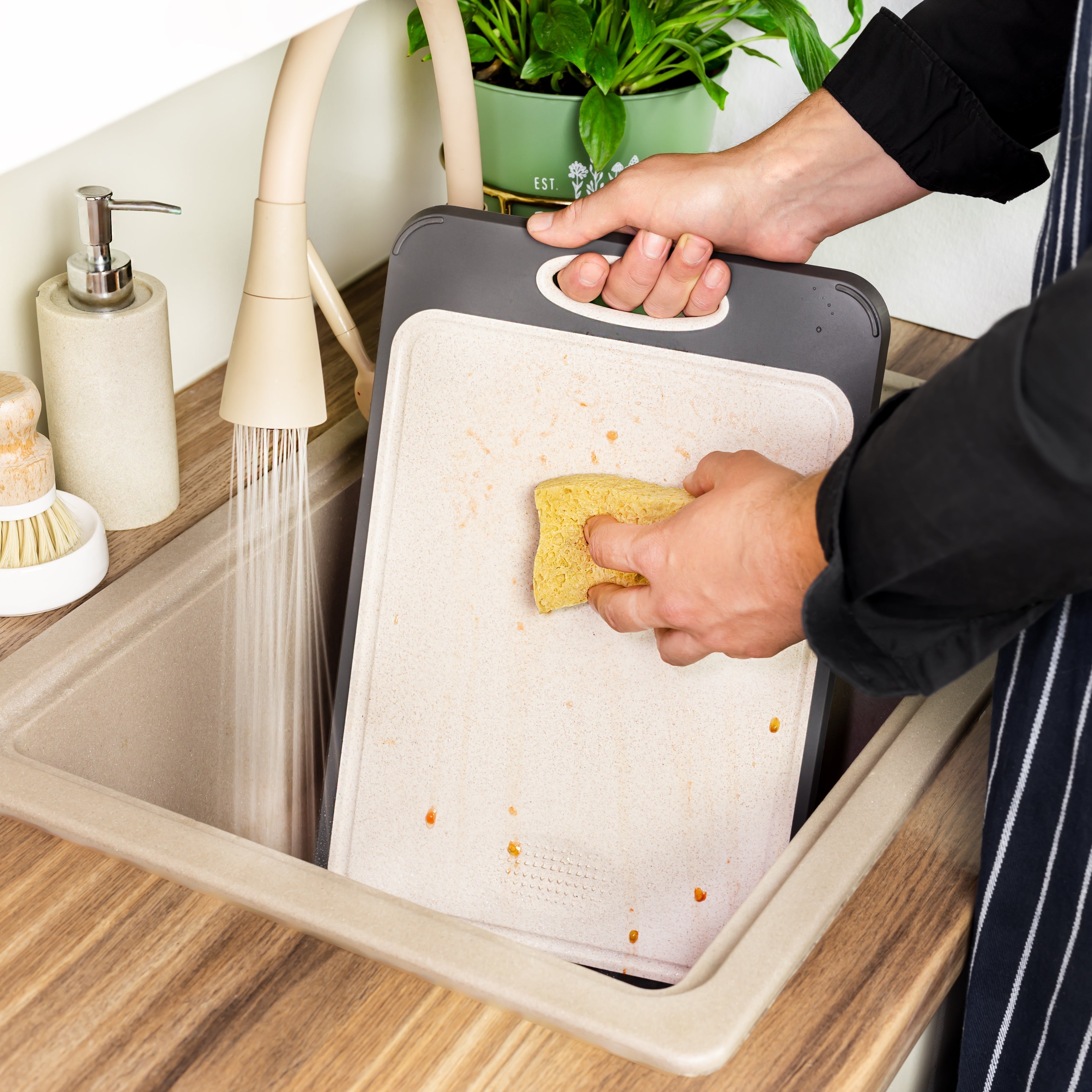 BowLift | Hygienic Stainless Steel Chopping Board - SteelSafe