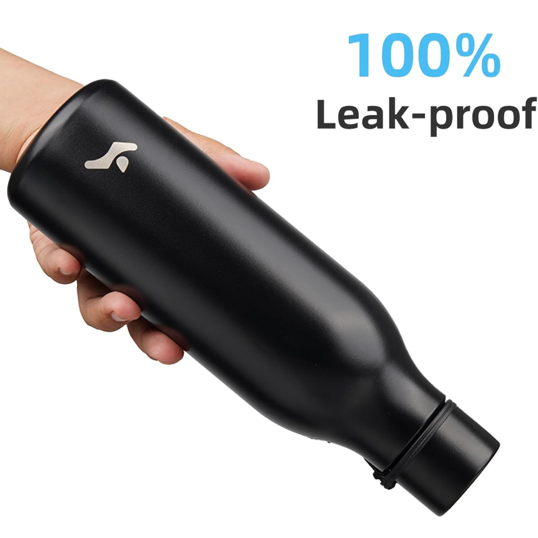 BowLift | Isolated stainless steel water bottle with strap