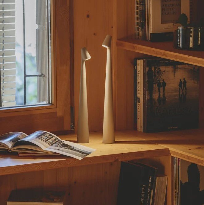 BowLift | Portable Table Lamp