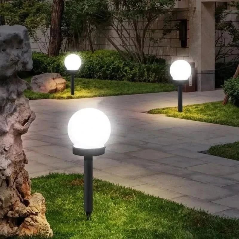 BowLift | Energy-efficient and stylish garden lighting with automatic light control