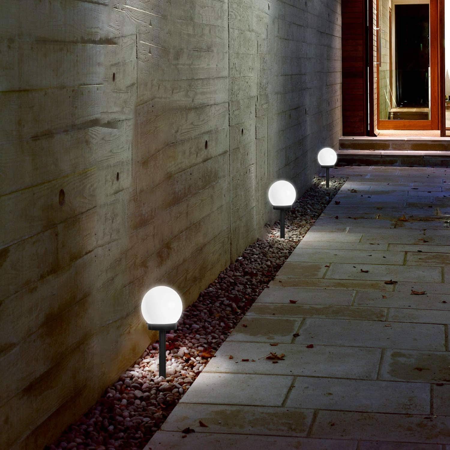 BowLift | Energy-efficient and stylish garden lighting with automatic light control