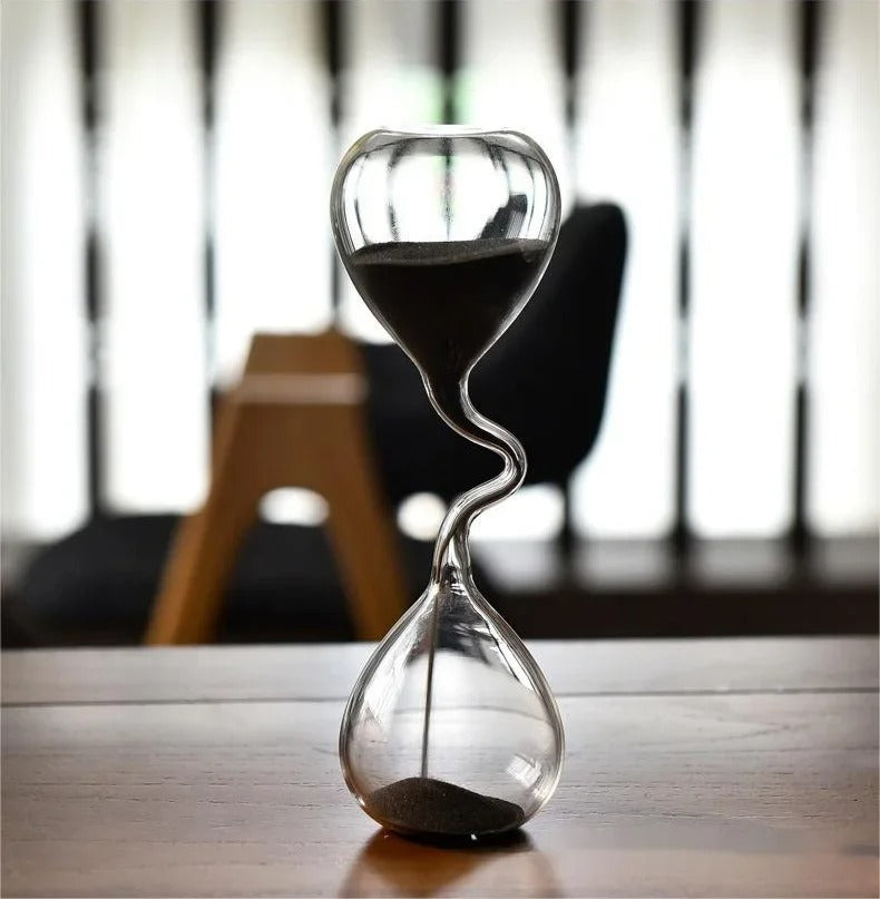 BowLift | Curvy Black Hourglass | Glass