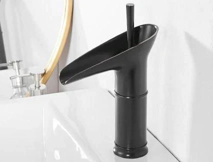 BowLift | Antique Brass Waterfall Basin Tap – Vintage Bathroom Mixer Faucet with Hot & Cold Control