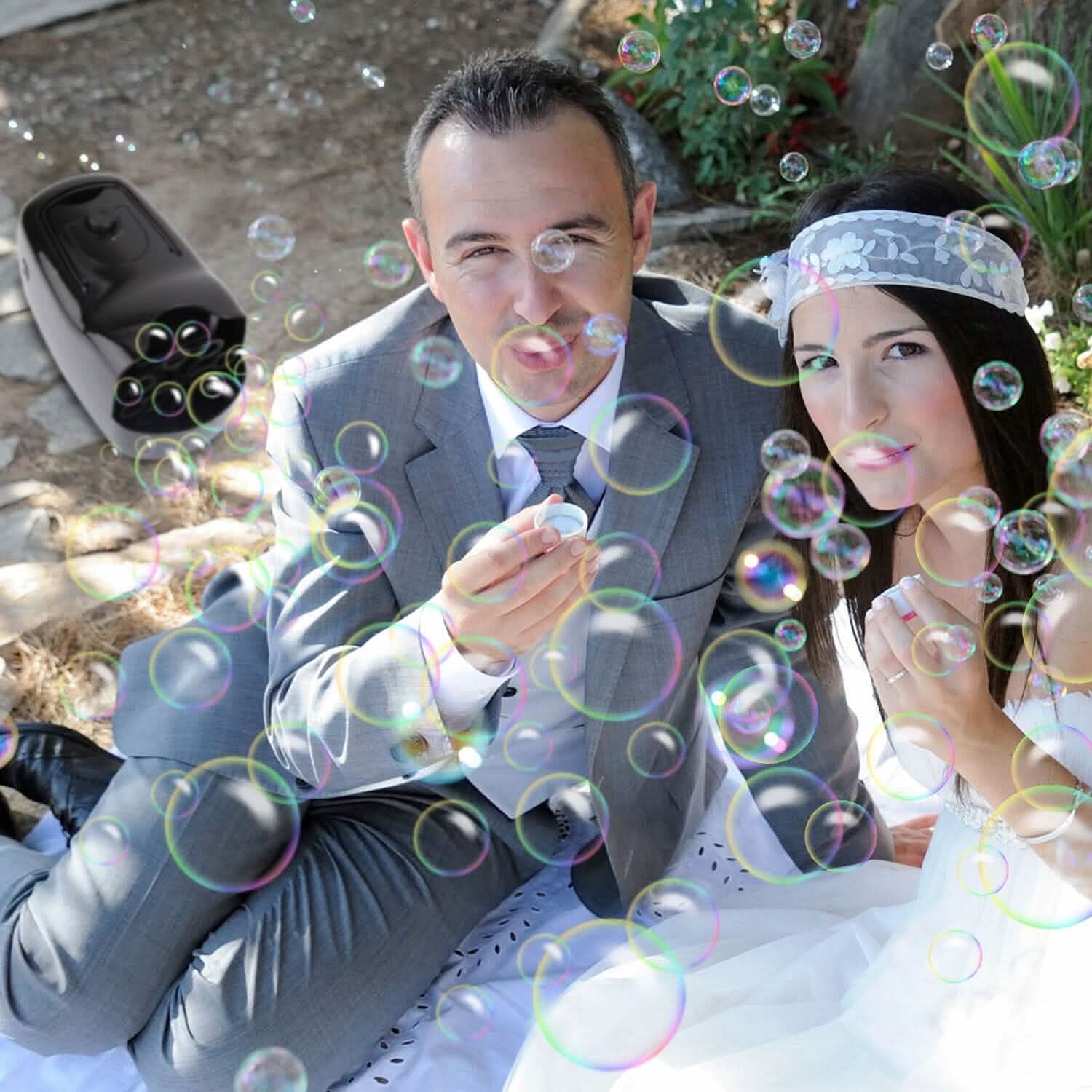 BowLift | Portable Bubble Machine with 2 Speeds Hand Grip 3000-4000 Bubbles per Minute Plug-powered Battery-powered
