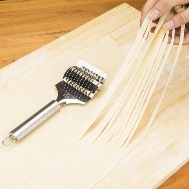 BowLift | Stainless Steel Dough Cutting Noodle Maker