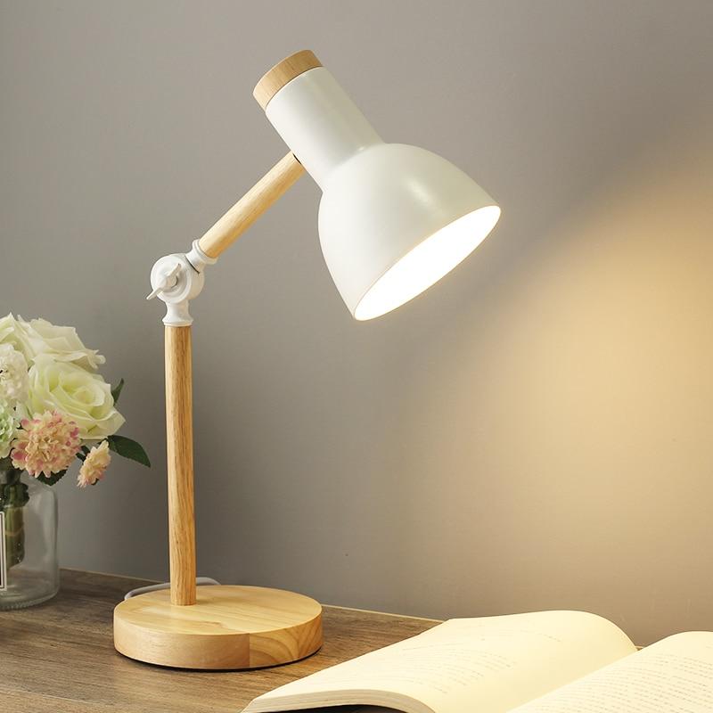 BowLift | Table lamp with wooden finish in Nordic style