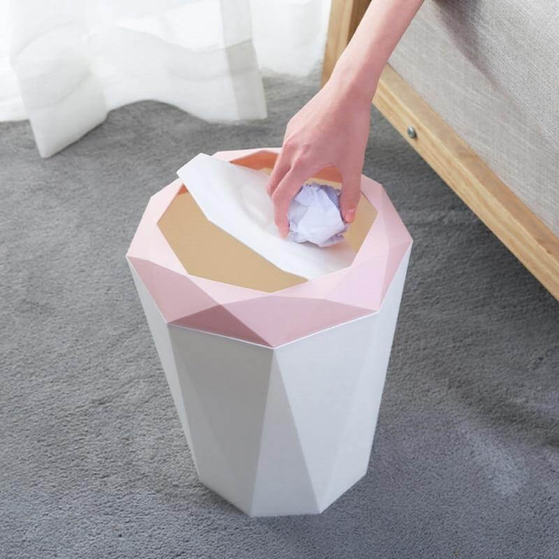 BowLift | Geometric Creative Trash Can