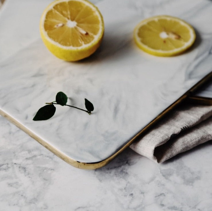 BowLift | Elegant White Marble Ceramic Cutting Board