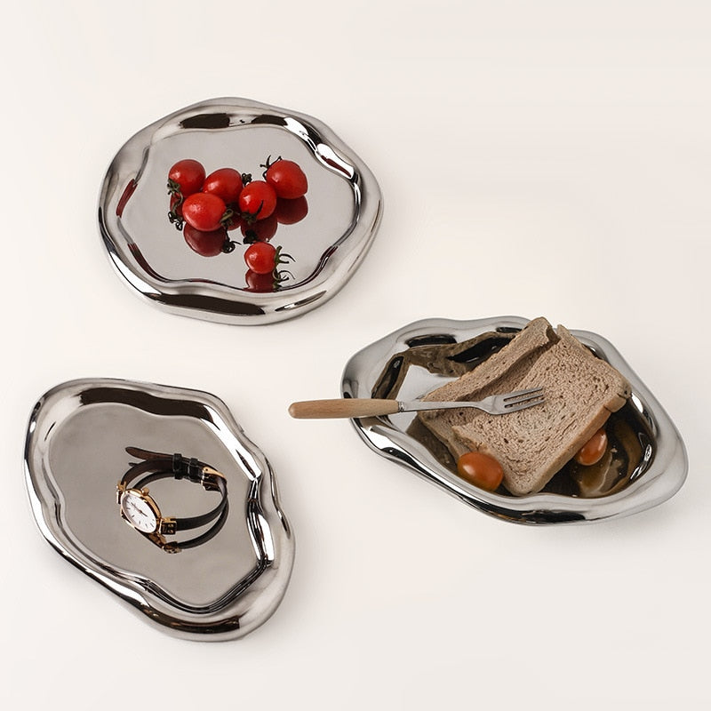 BowLift | Cookies & chrome-plated ceramic tray and bowl