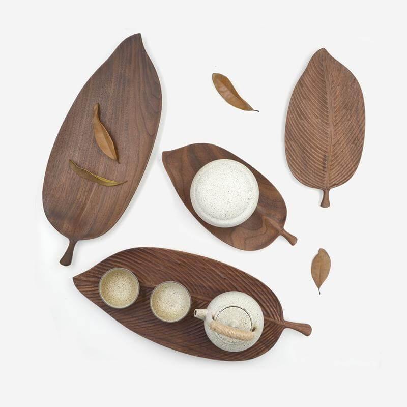 BowLift | Walnut Snack Tray Leaf Plates