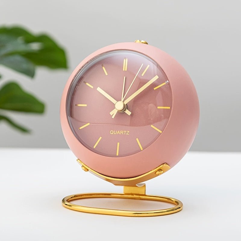 BowLift | Buzzley Retro Silent Alarm Clock – Vintage Metal Analogue Clock with Night Light