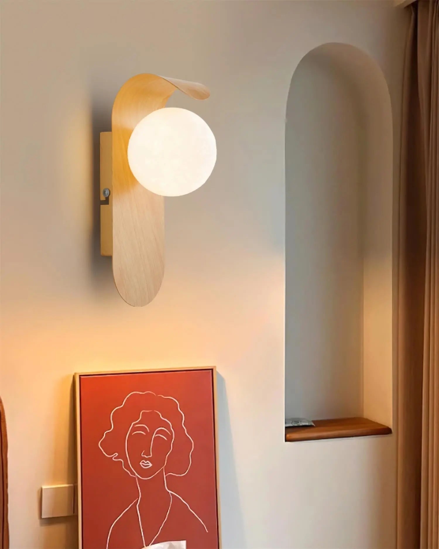 BowLift | Carlyle Wall Lamp | Stylish Modern Lighting for Any Room