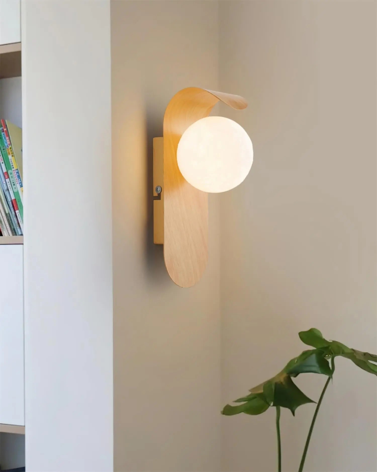 BowLift | Carlyle Wall Lamp | Stylish Modern Lighting for Any Room