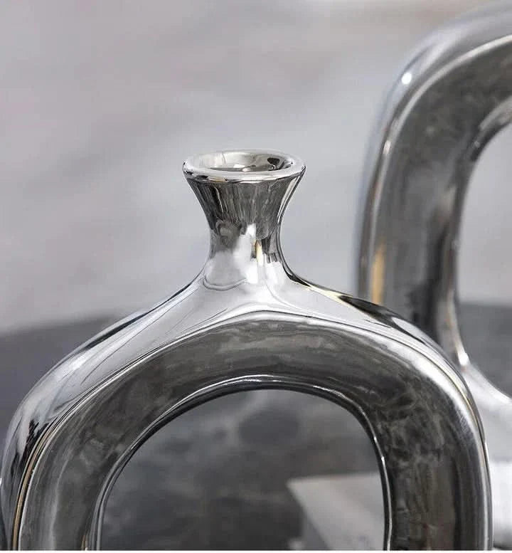 BowLift | Famia - Luxurious Vase