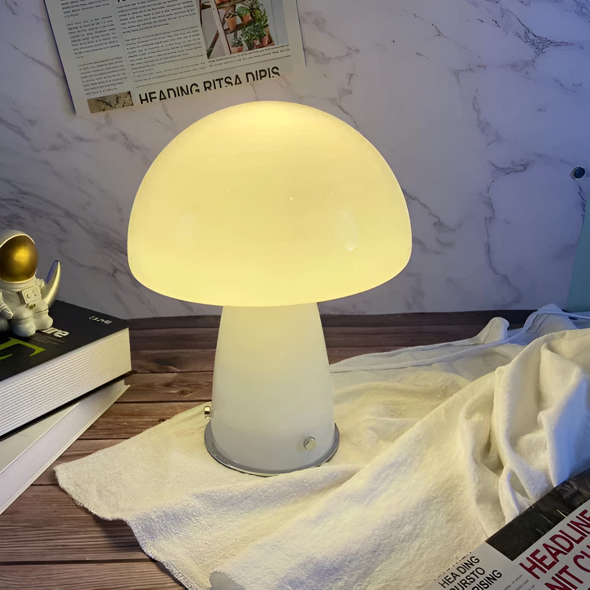 BowLift | GlowMush – Scandinavian table lamp with artistic warmth