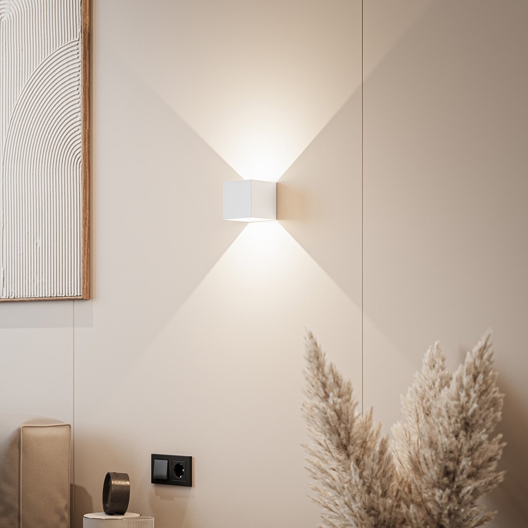 BowLift | LumiGuard - LED wall lamp with warm light