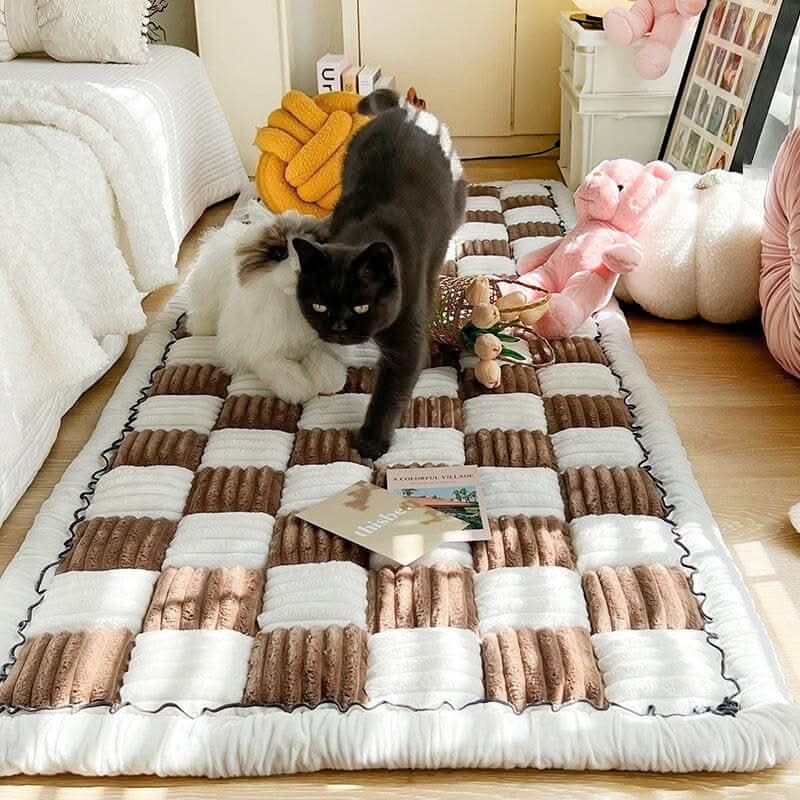 BowLift | Cozy Pet Blanket with Furniture Protection & Anti-Slip