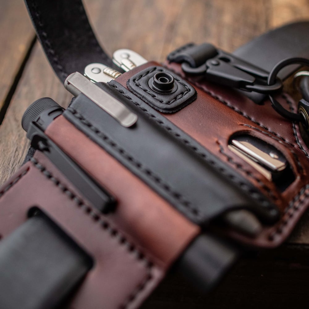 BowLift | Cowhide Multitool Belt Pouch — Sturdy Holder for Tactical Equipment