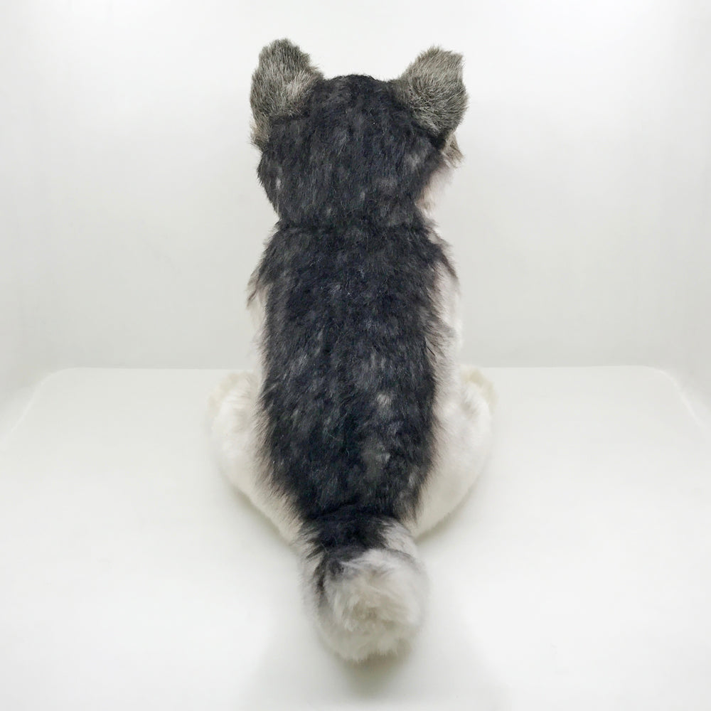 BowLift | Gray Wolf Plush Toy