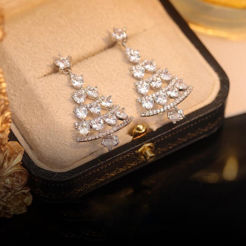 BowLift | Christmas tree earrings (One pair)