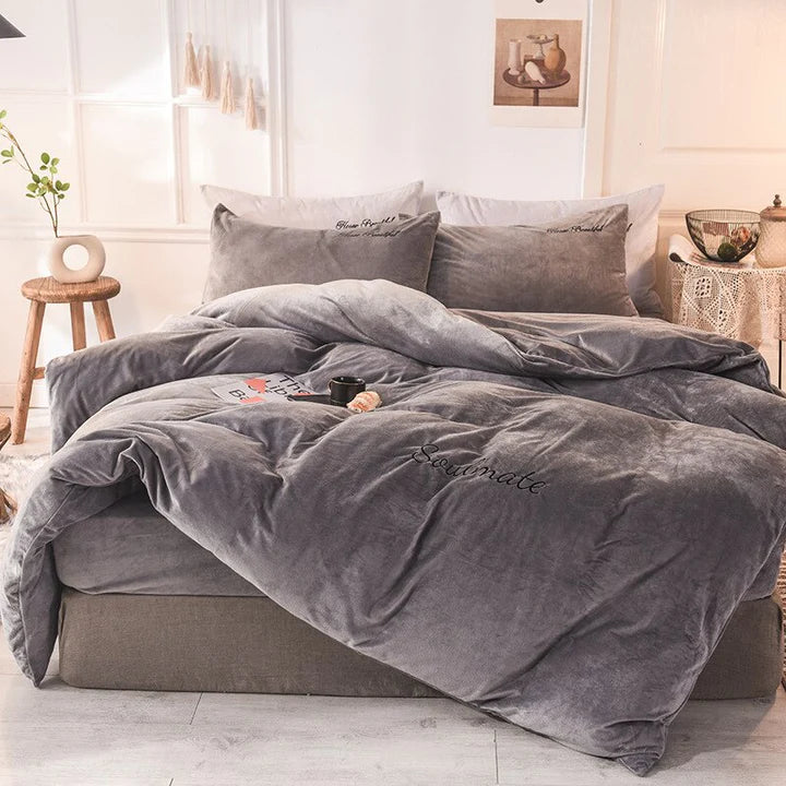 BowLift | Bedding - Cozy fleece bedding for an unparalleled sleeping experience