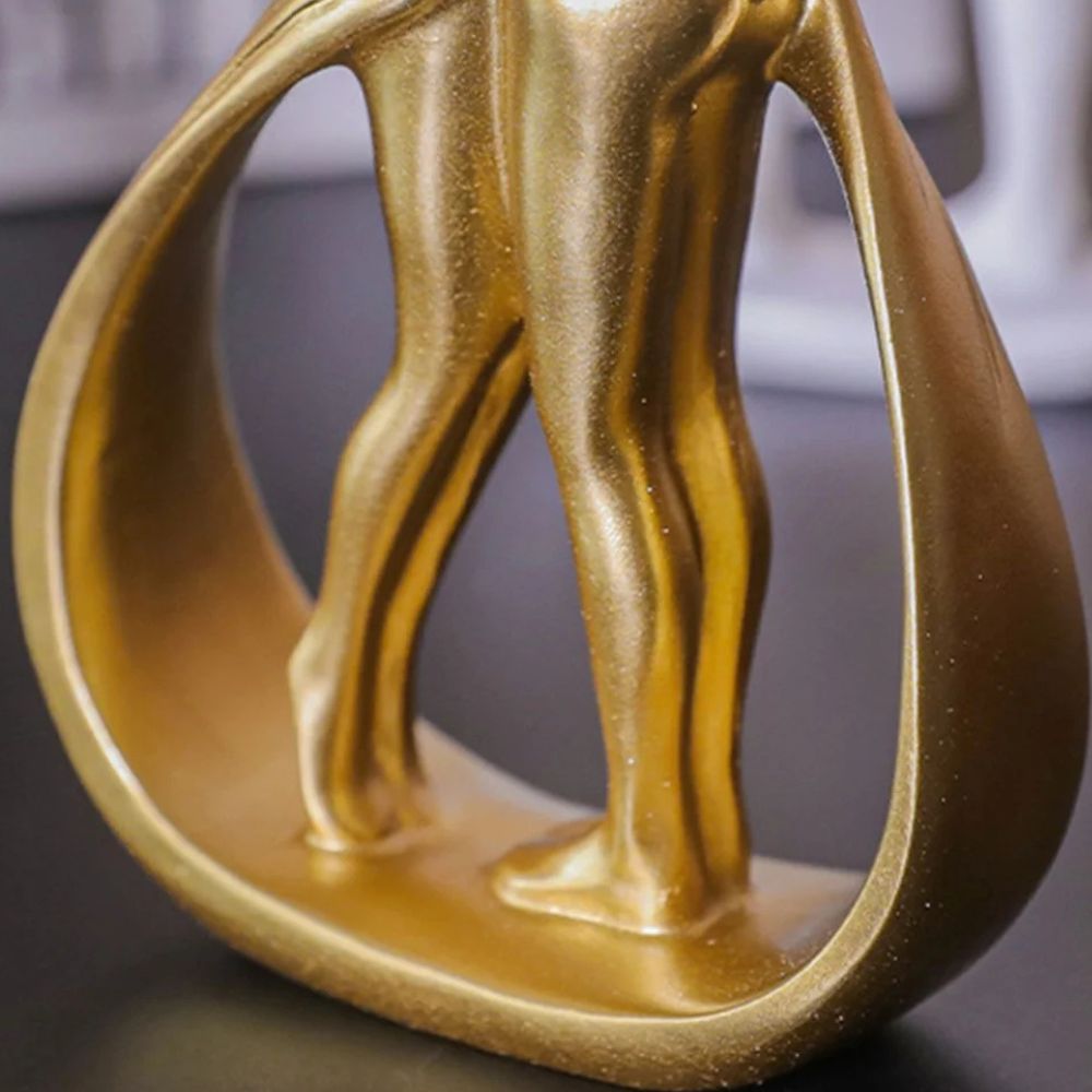 BowLift | Embrace Resin Couple Sculpture