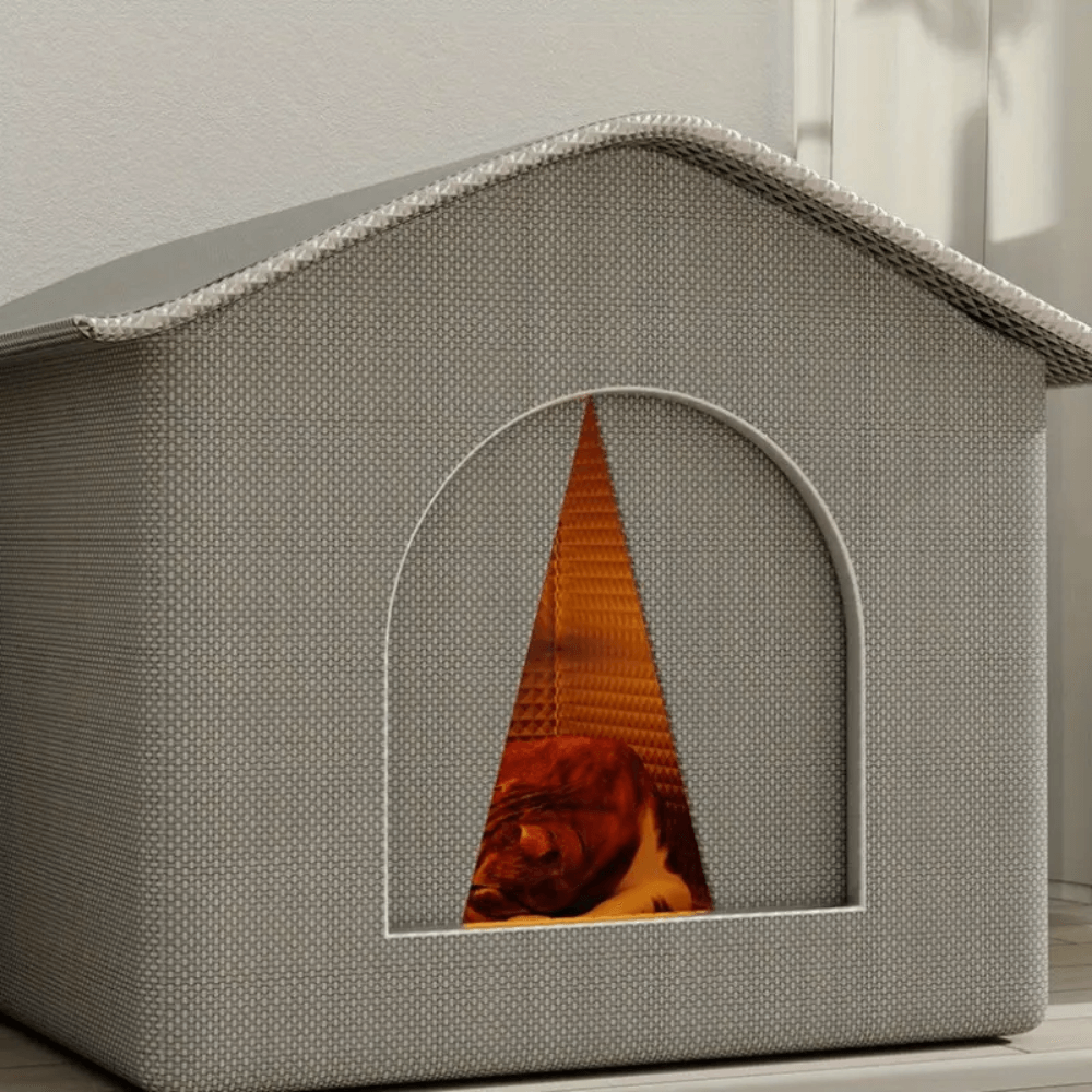 FrostGuard Outdoor Cat House for Winter