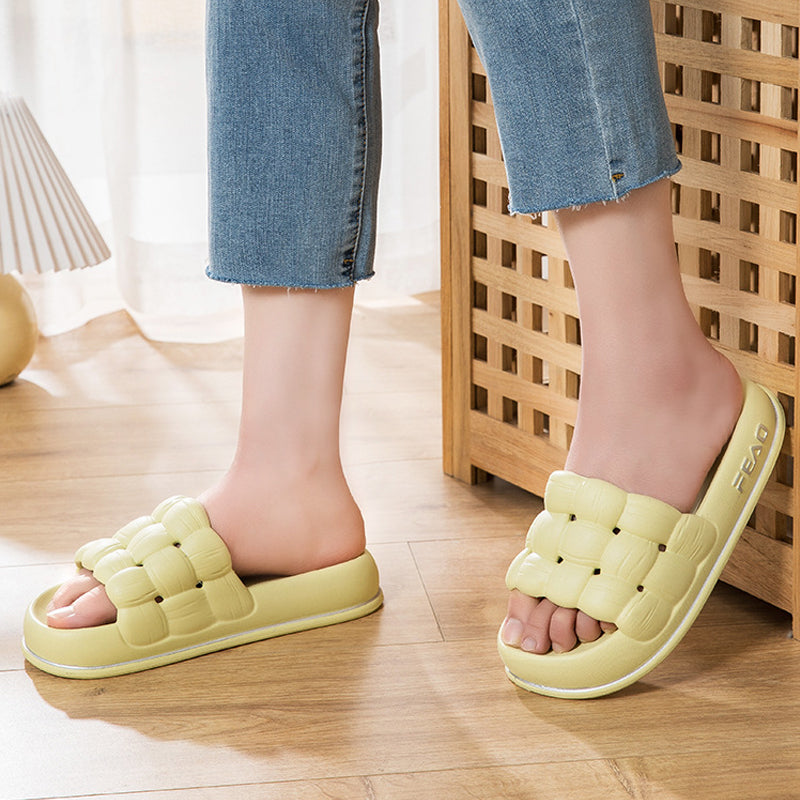 BowLift | Indoor Bread Platform Slippers