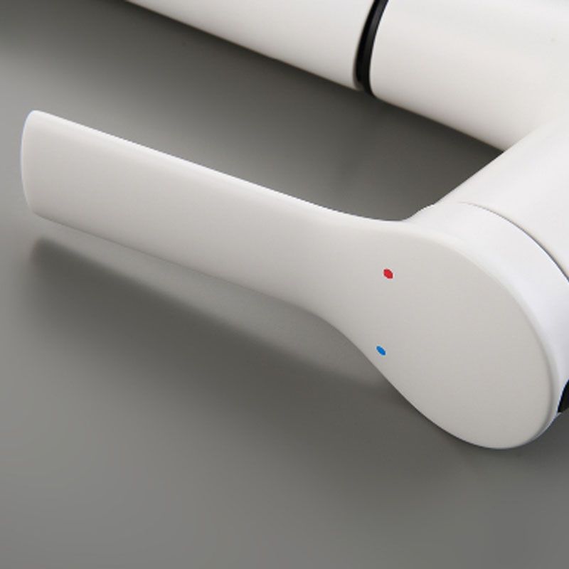 BowLift | Contemporary Single Handle Faucet Retractable Sink Faucet with Lever Handle