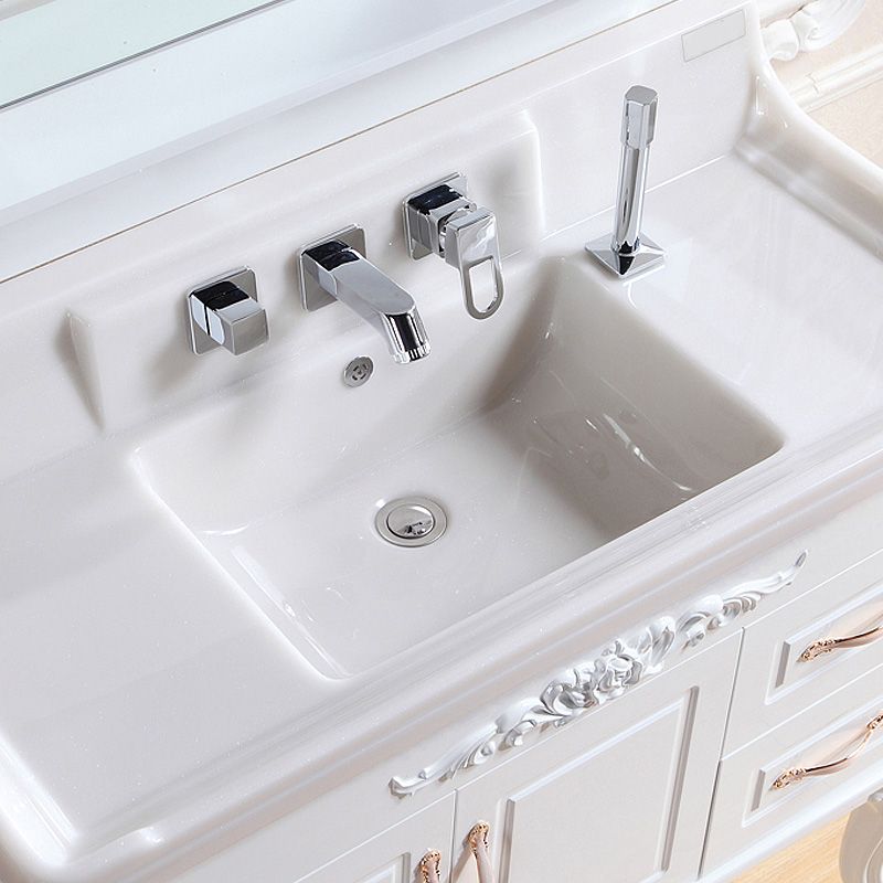 BowLift | Wall Mounted Faucet Brass Lever Handle Bathroom Faucet Hand Shower