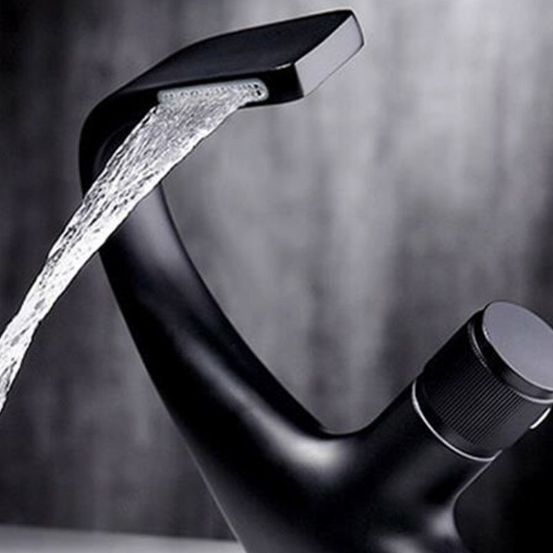 BowLift | Contemporary Container Copper Brass Knob Handle Low Arch Container Faucet